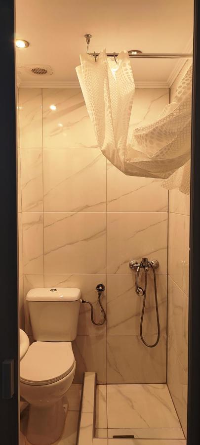 Little Hause Hotel Псахудиа Екстериор снимка