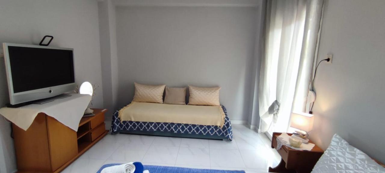 Little Hause Hotel Псахудиа Екстериор снимка