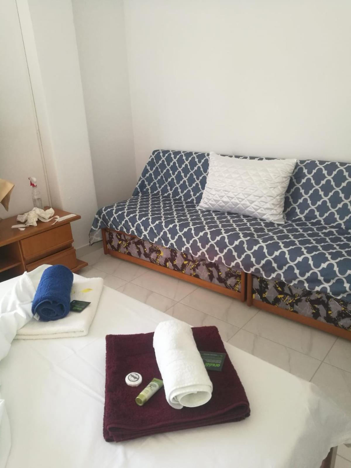Little Hause Hotel Псахудиа Екстериор снимка